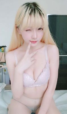 公在客厅里吃我的奶涨奶电影_蓝光动漫免费观看